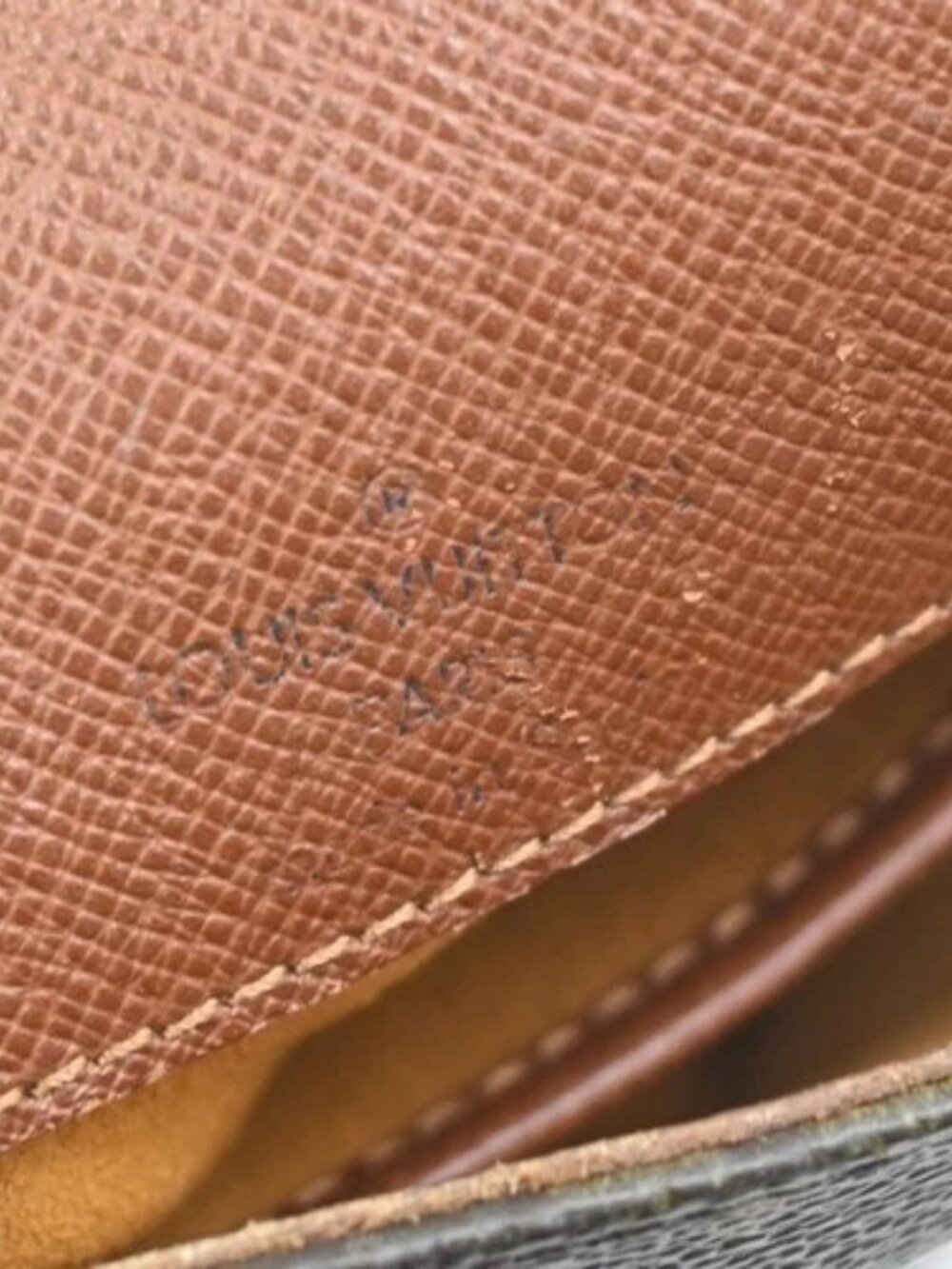 LOUIS VUITTON Musette Salsa Short Shoulder Bag Monogram BN Spain M51258 85AA193 - Picture 15 of 16